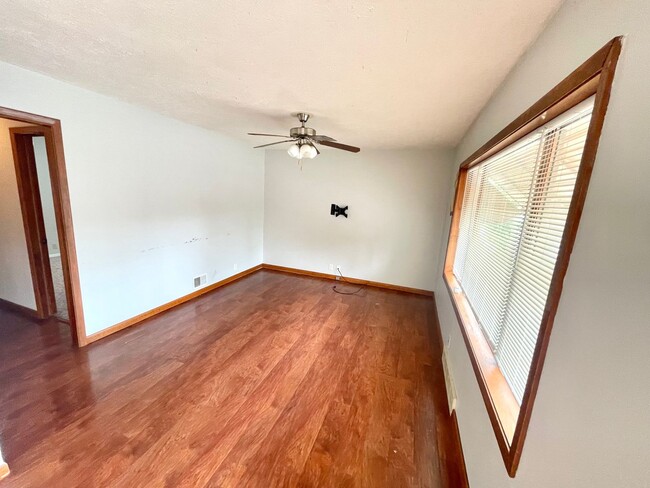 Photo - Spacious Ranch in Old Towne – Incredible V...