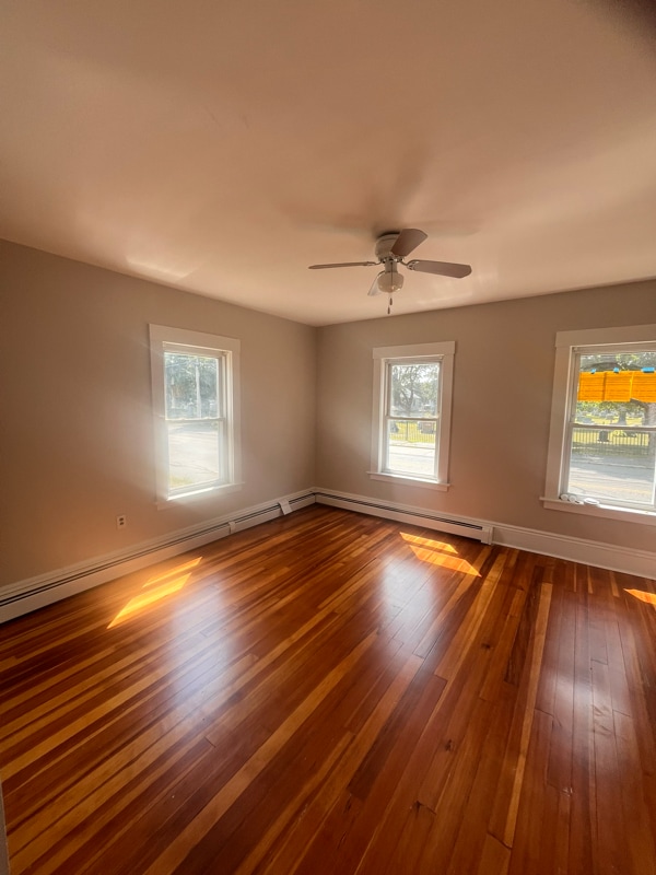 Building Photo - 1240 Gorham St Rental