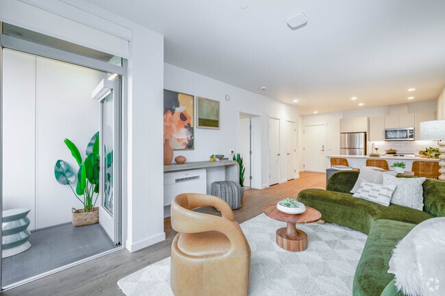 1 habitación, 1 baño, 756 pies cuadrados, patio/terraza privados y sala de estar
