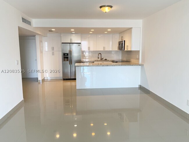 Photo - 19390 Collins Ave Unit 805