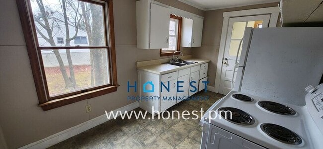 Photo - 4 Pierce St Unit 2