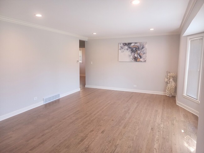 Photo - 320 N Washington Ave