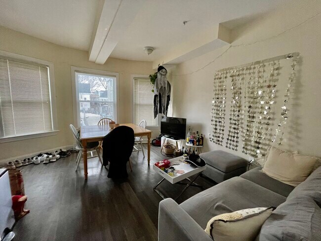 Photo - 30 Hillside St Unit 1