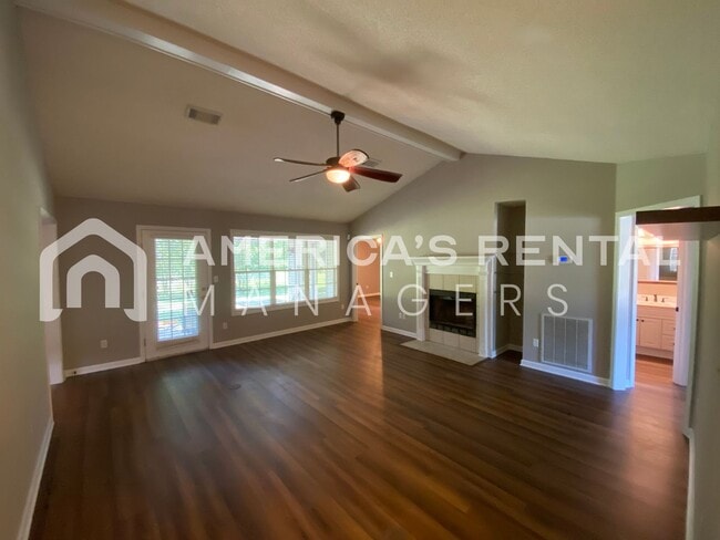 Photo - DEPOSIT PENDING!!! - Home for rent in Tuscaloosa! Available to View Now!