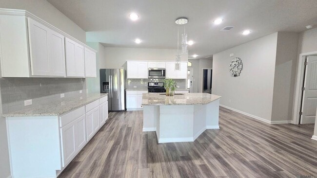 Photo - 13931 Malbec Ave