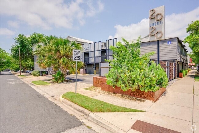 Building Photo - 2020 S Congress Ave Unit 1117 Rental