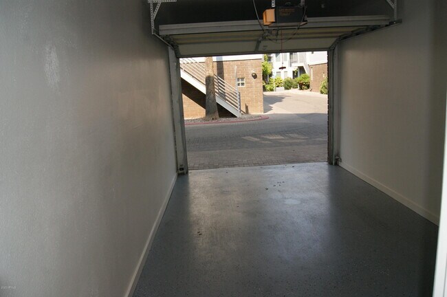 Photo - 3633 N 3rd Ave