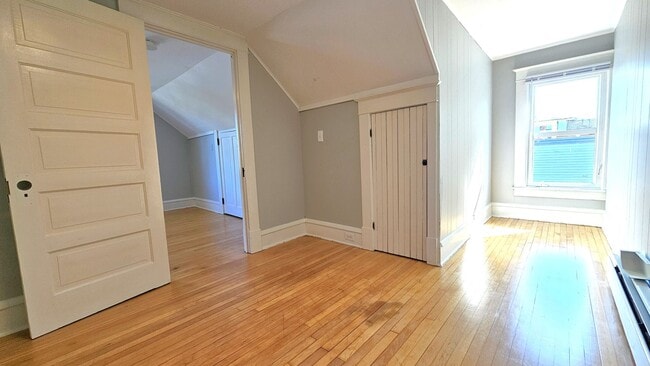 Photo - 93 North St Unit 93 1/2 North St - Apt 3