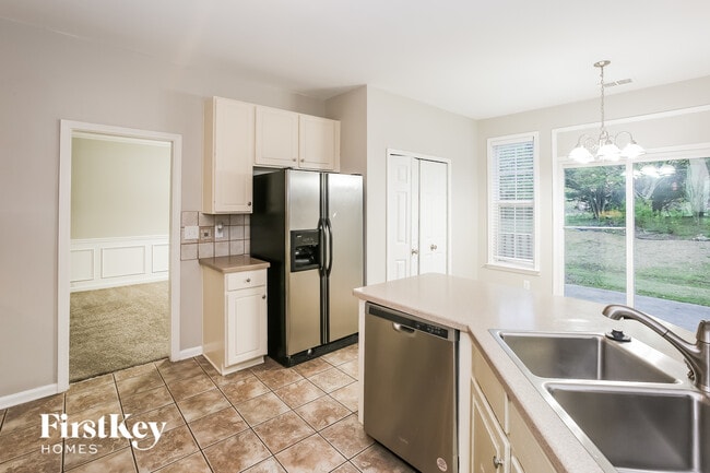 Photo - 8802 Glenover Cir