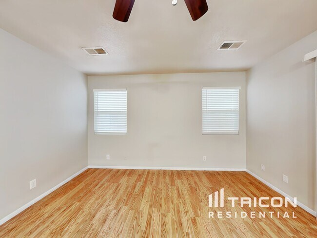 Photo - 3033 Winston Meadows Dr NE