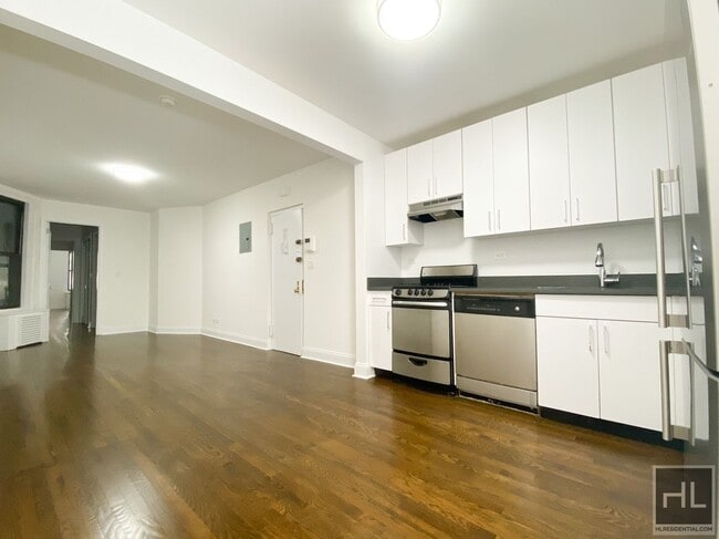 Building Photo - EAST 89TH STREET Rental