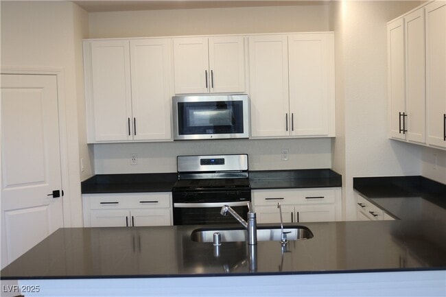 Photo - 3750 Battipaglia Ave