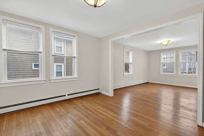 Photo - 5-7 Linwood Ave Unidad 5