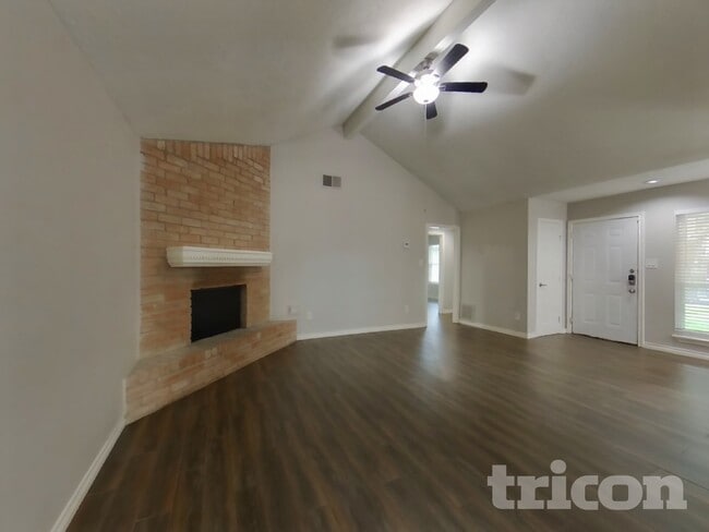 Photo - 15614 Fox Springs Dr