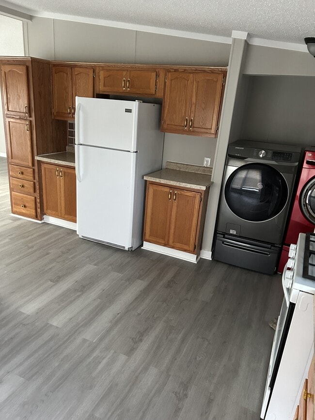 Photo - 710 E Morgan St