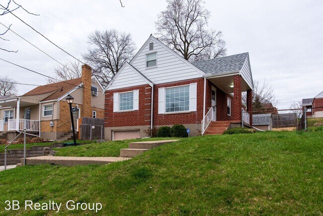 Photo - 4 br, 1 bath House - 1001 Covedale Ave.