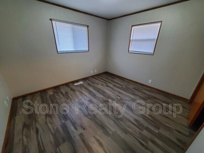 676 Delaware Ave Unit 19