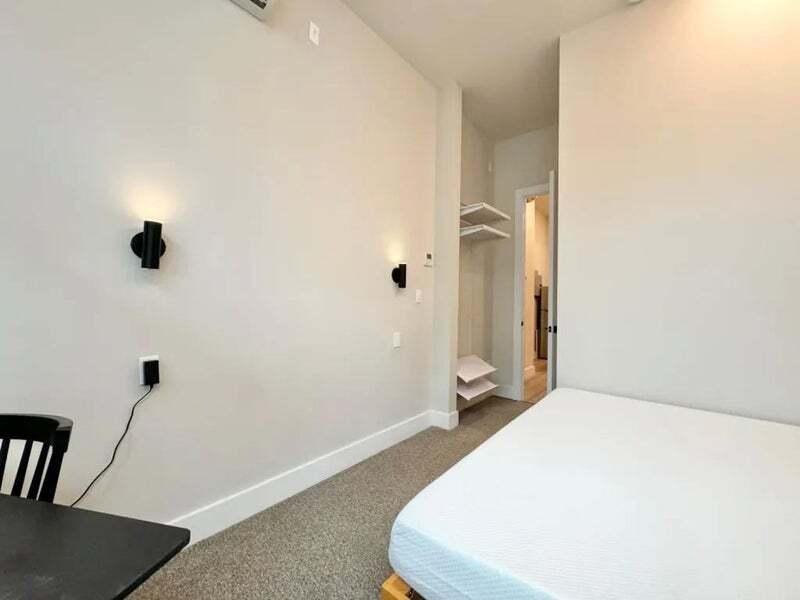 Nice room in a good neighborhood - Nice room in a good neighborhood Unit 1A