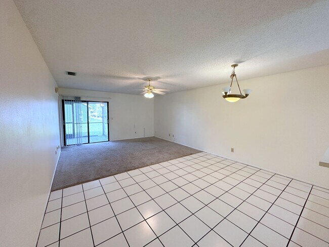 Photo - Quaint 2BR/2BA Citrus Park End Unit Condo ...