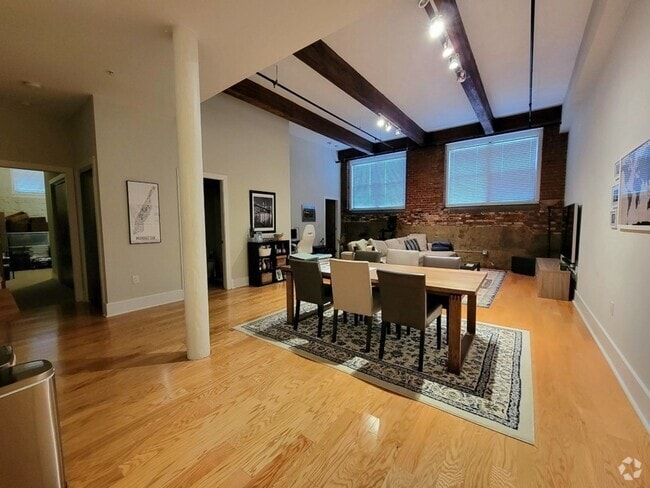 Building Photo - 154 W 2nd St Unit 113 Rental