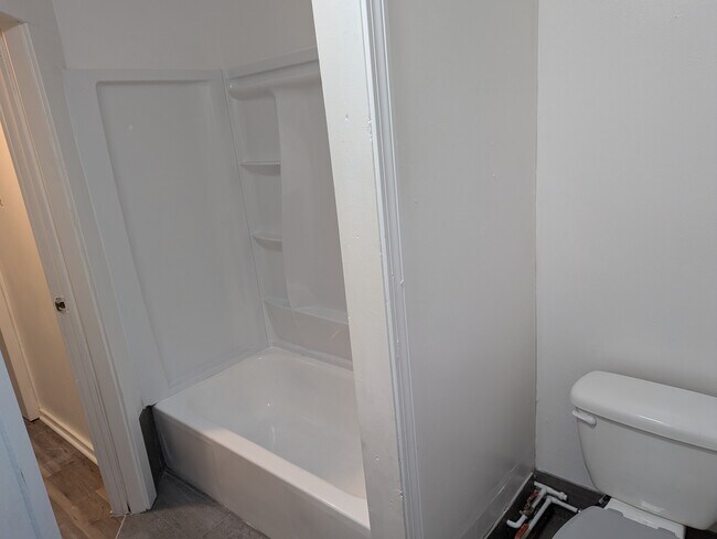 Photo - 6tj 2nd Floor