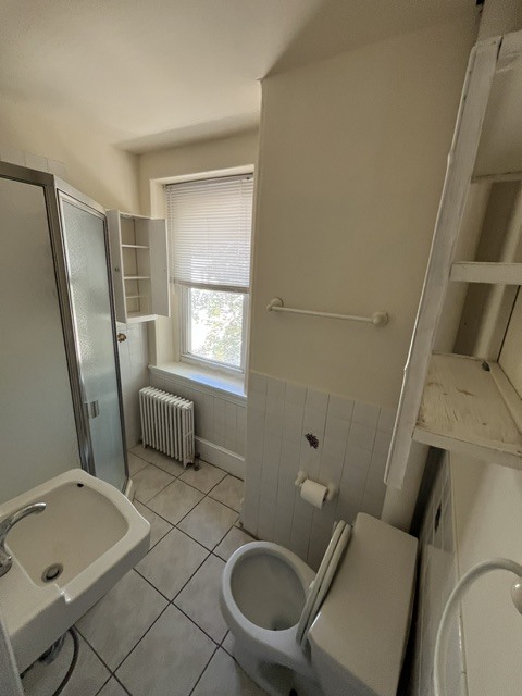 112 W Salaignac St Unit 3 front