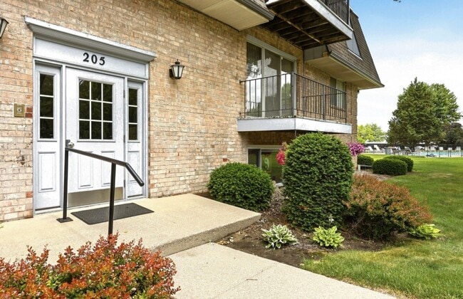 Photo - 2 Bedroom, 1.5 Bath Condo for Rent!