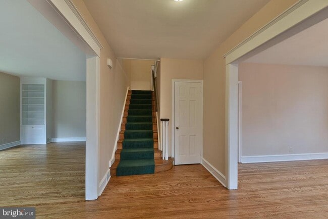 Photo - 27 Bysher Ave