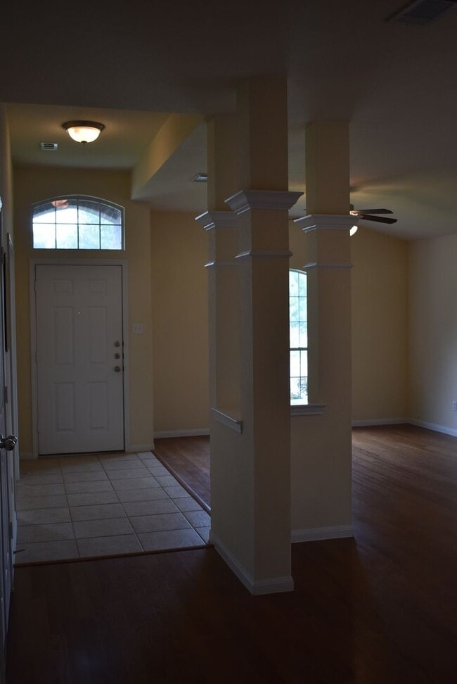 Photo - Gorgeous house in Skipcha Estates! HUMONGOUS!