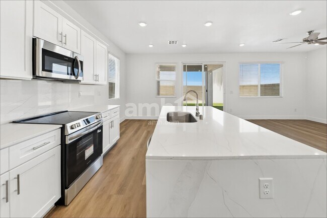 9572 Marchmont Rd