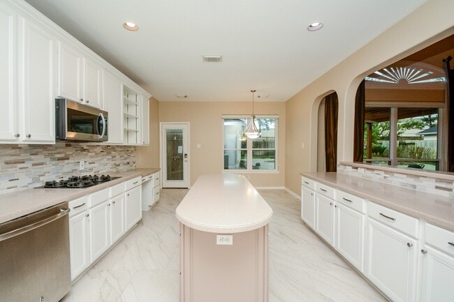 Photo - 22303 Bridgehaven Dr