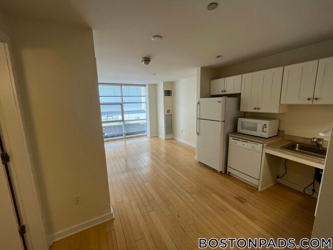 Photo - 40 Boylston St Unidad 302