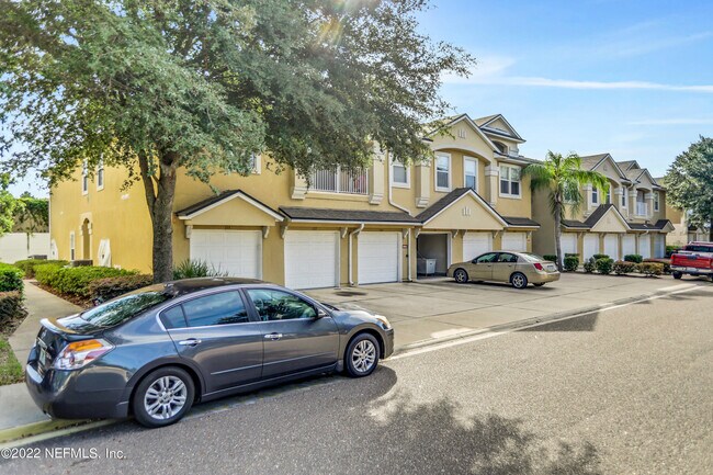 7051 DEER LODGE Cir Unit 107