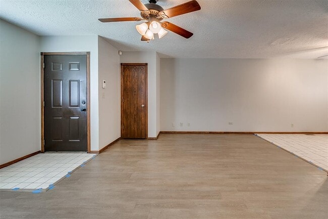 Photo - 1204 N Crawford Ave