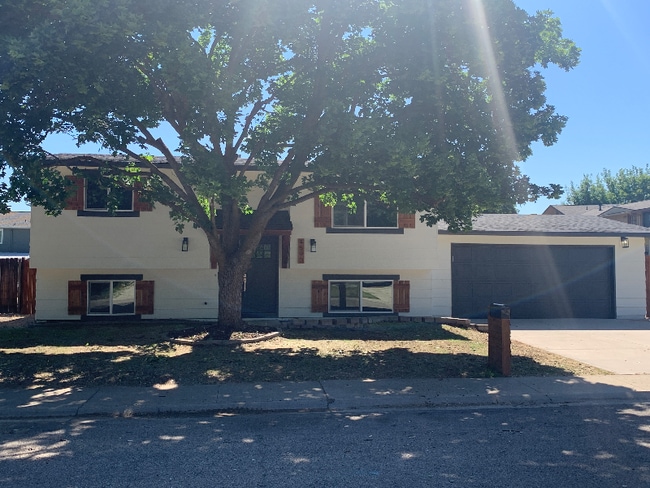 Building Photo - 4590 Jennifer