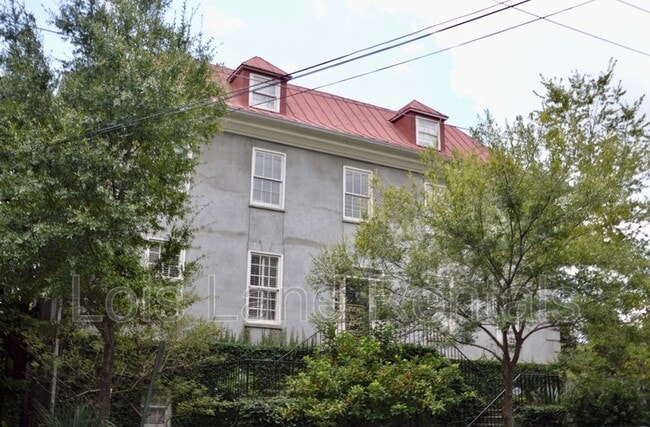 Building Photo - 49 Charlotte St