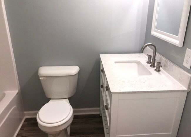 Photo - 101 N Glynn St