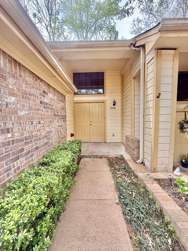 Photo - 2-bed/2-bath off Eagles Nest