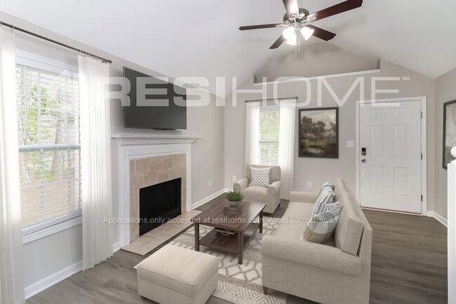 Photo - 1450 Binford Pl