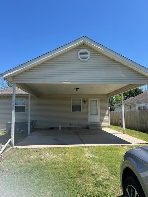 Photo - 3110 S Pearl Ave