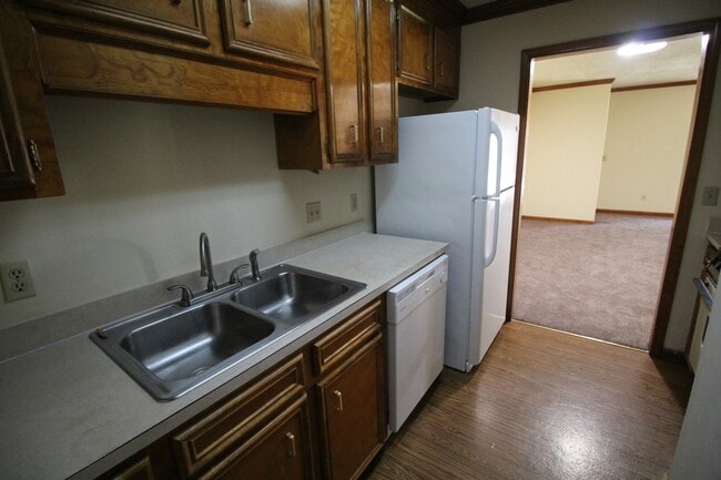 Photo - 117 Wynn Way
