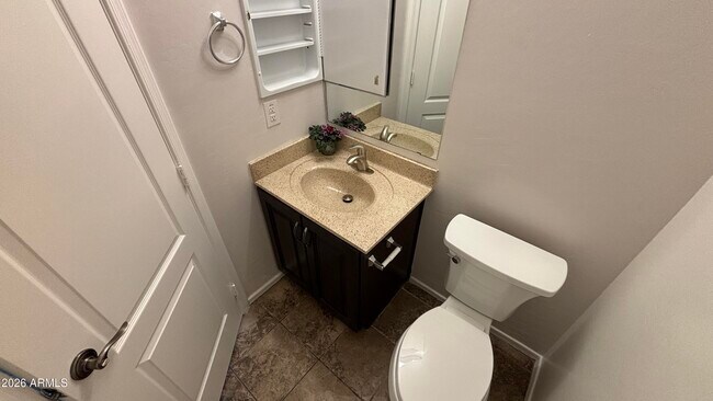 Photo - 2125 E Huntington Dr