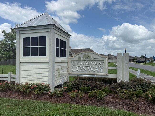 Photo - Beautiful 4 Bedroom/2 Bath home in The Reserve at Conway off Hwy 44 Must See