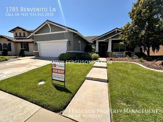 Building Photo - 1785 Benvenito Ln