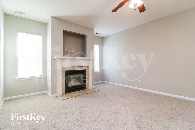Photo - 618 Cotton Brook Dr