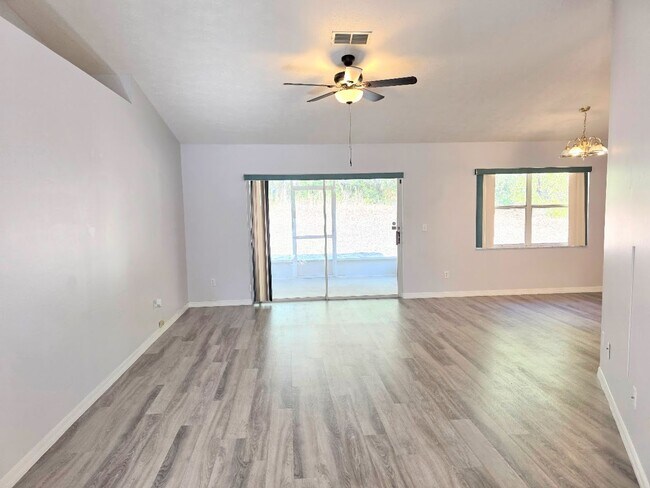 Photo - 3 bedroom, 2 bath, 2 car garage on a large lot!