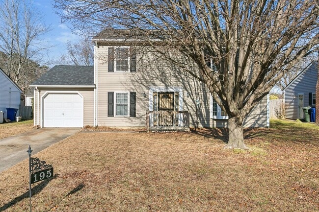Building Photo - Comfortable Living with Private Yard, Deck & Easy Access to Ft. Eustis