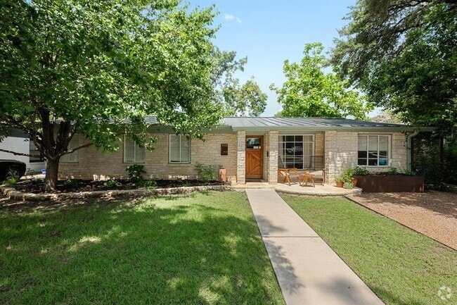 Building Photo - 5008 W Frances Pl Rental