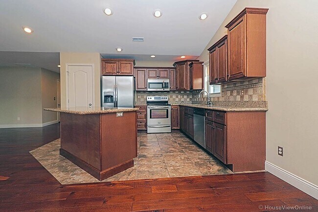 Photo - Duplex in Jackson