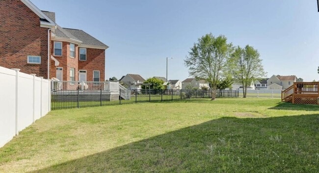 Photo - 103 Tee Box Ln